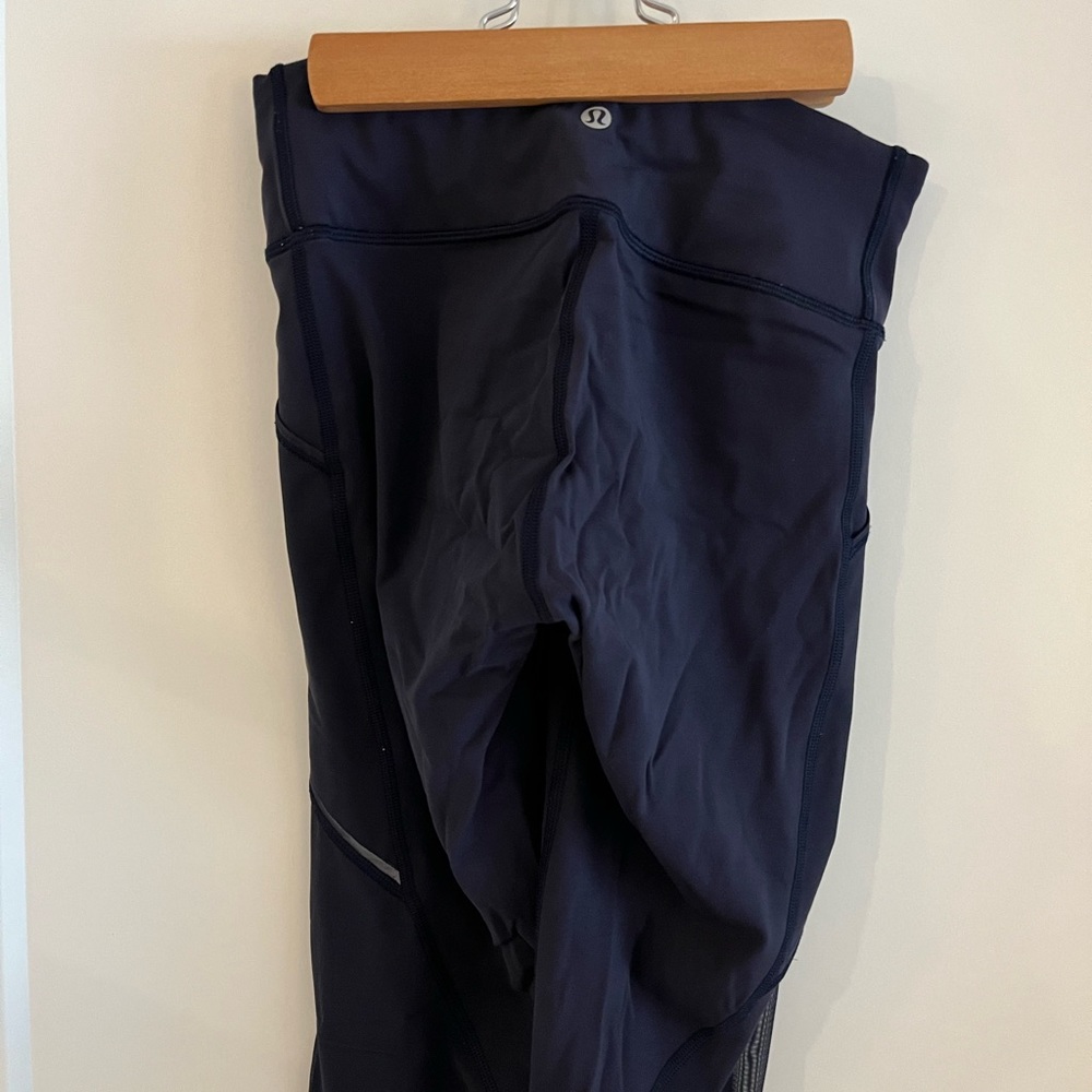 Navy blue luuluemon running leggings
